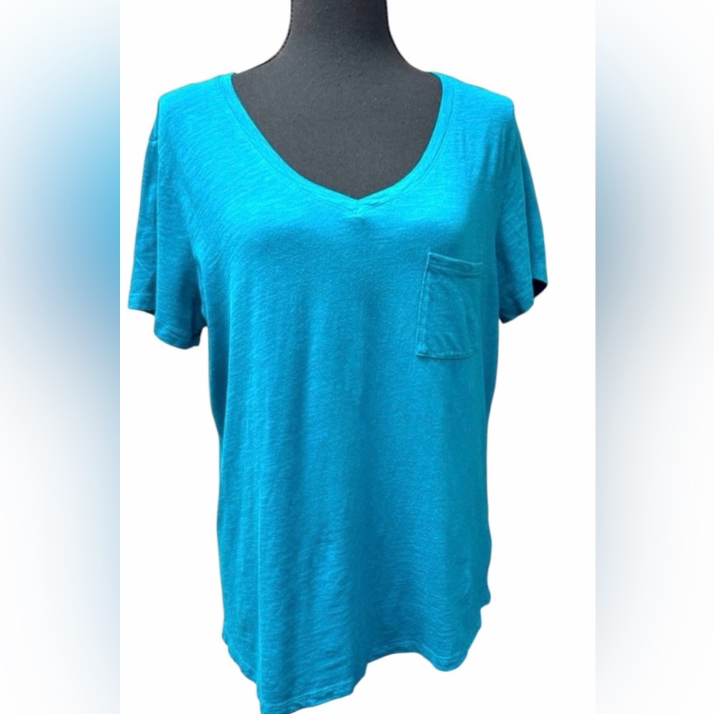 Eddie Bauer Vibrant Blue V neck  Short Sleeve Tee Size Large